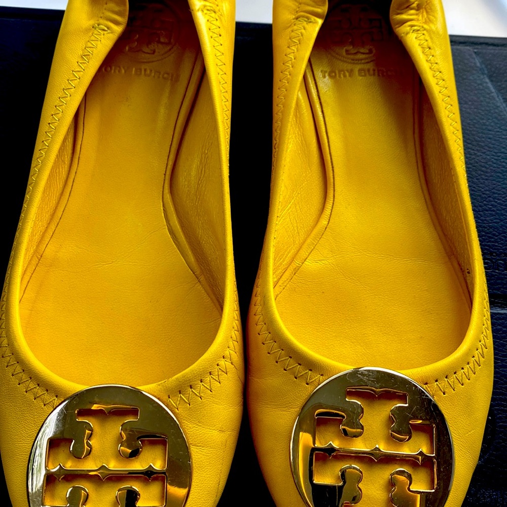 Tory Burch ballet flat